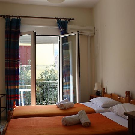 Hotel Elektra Loutra Aidhipsou Exteriör bild